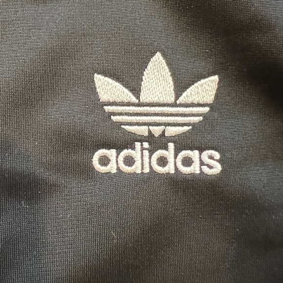 Adidas zip up jacket size M like new black with white stripes - Picture 4 of 6